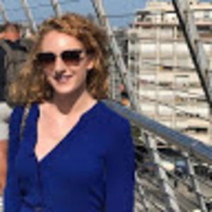 Meet your Posher, Avary